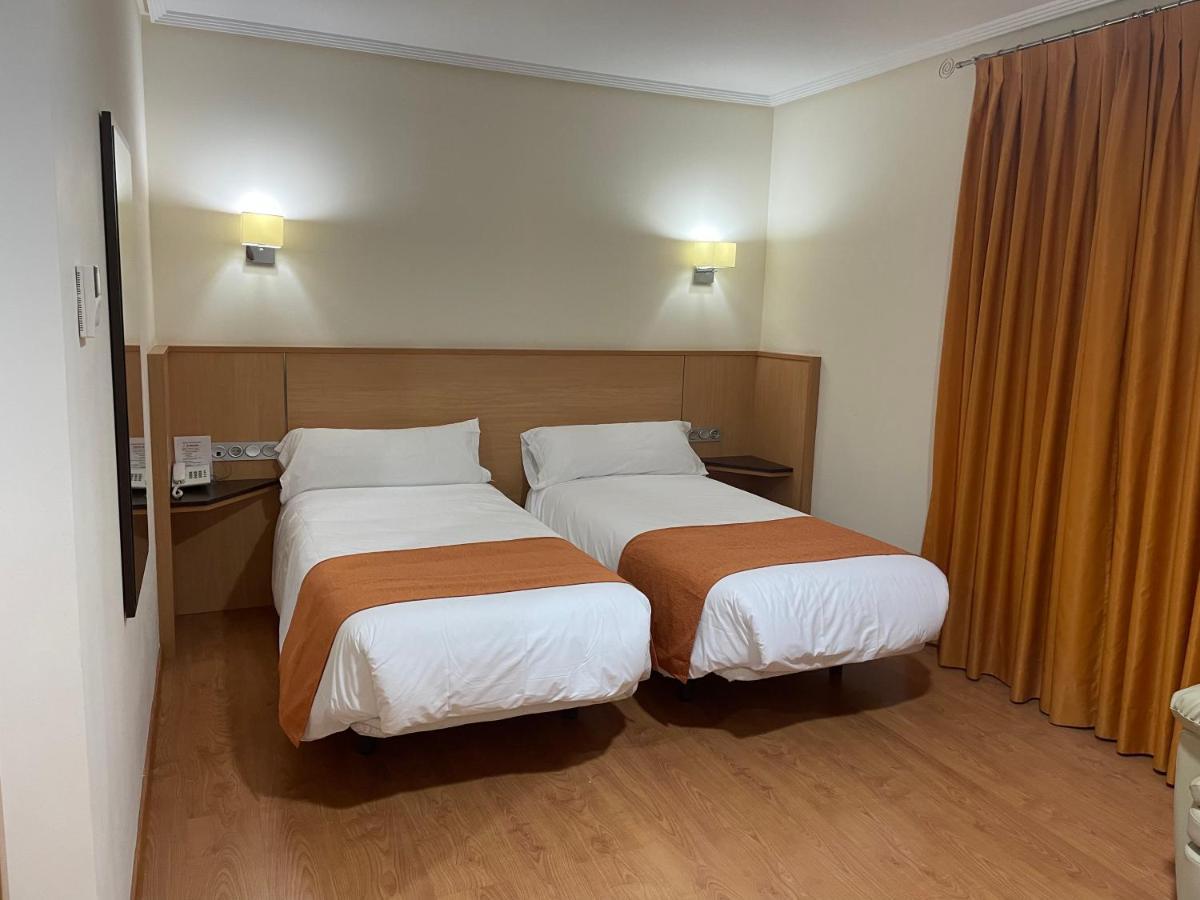 Hotel Malena Каравака де ла Крус Екстериор снимка