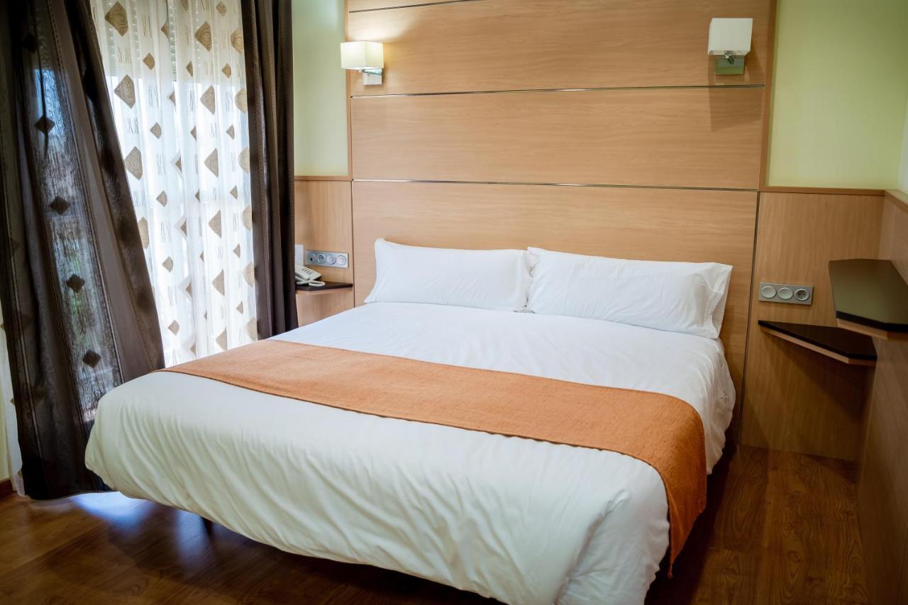 Hotel Malena Каравака де ла Крус Екстериор снимка