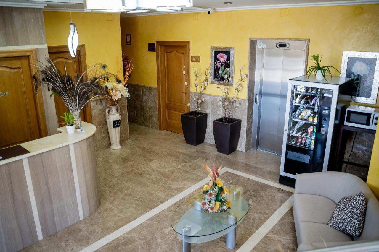 Hotel Malena Каравака де ла Крус Екстериор снимка