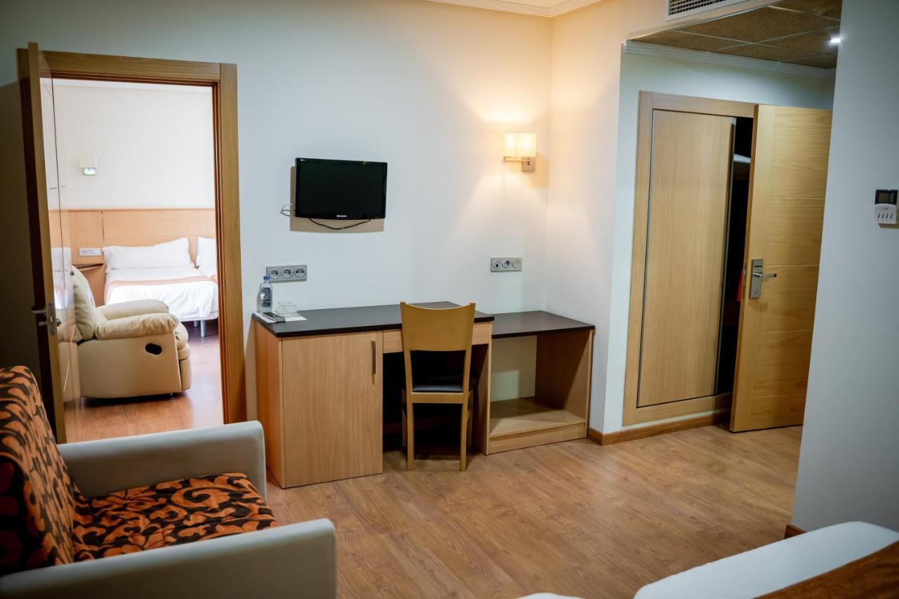Hotel Malena Каравака де ла Крус Екстериор снимка