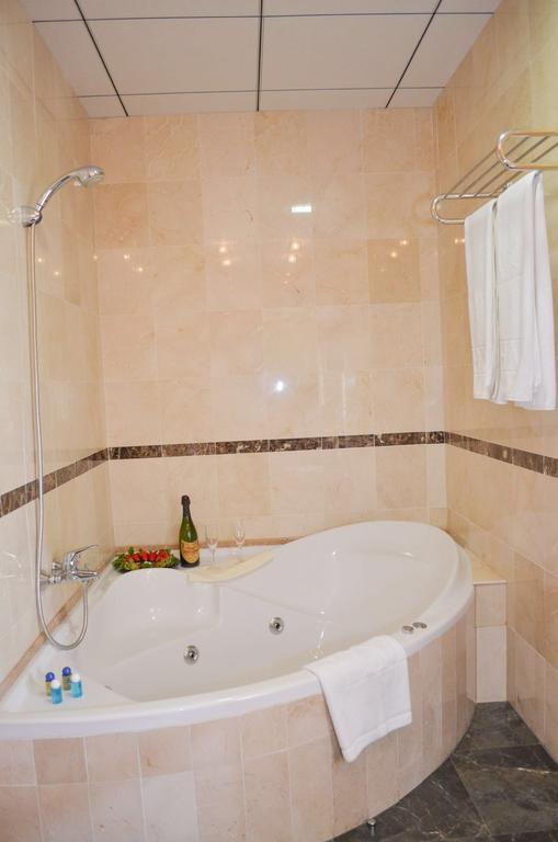 Hotel Malena Каравака де ла Крус Екстериор снимка